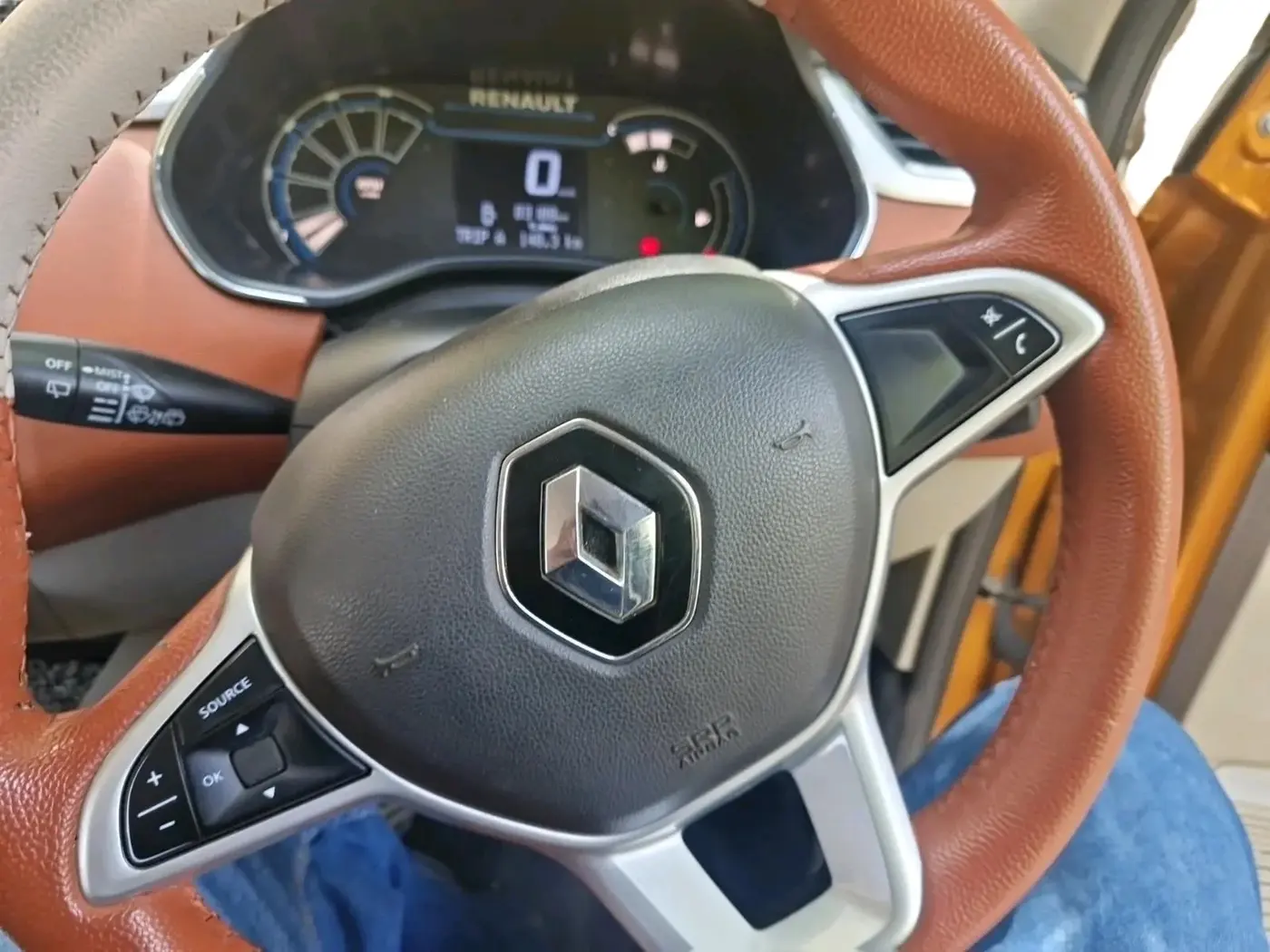 2022 Renault TRIBER RXZ, Petrol, Manual, 83,188 km, interior