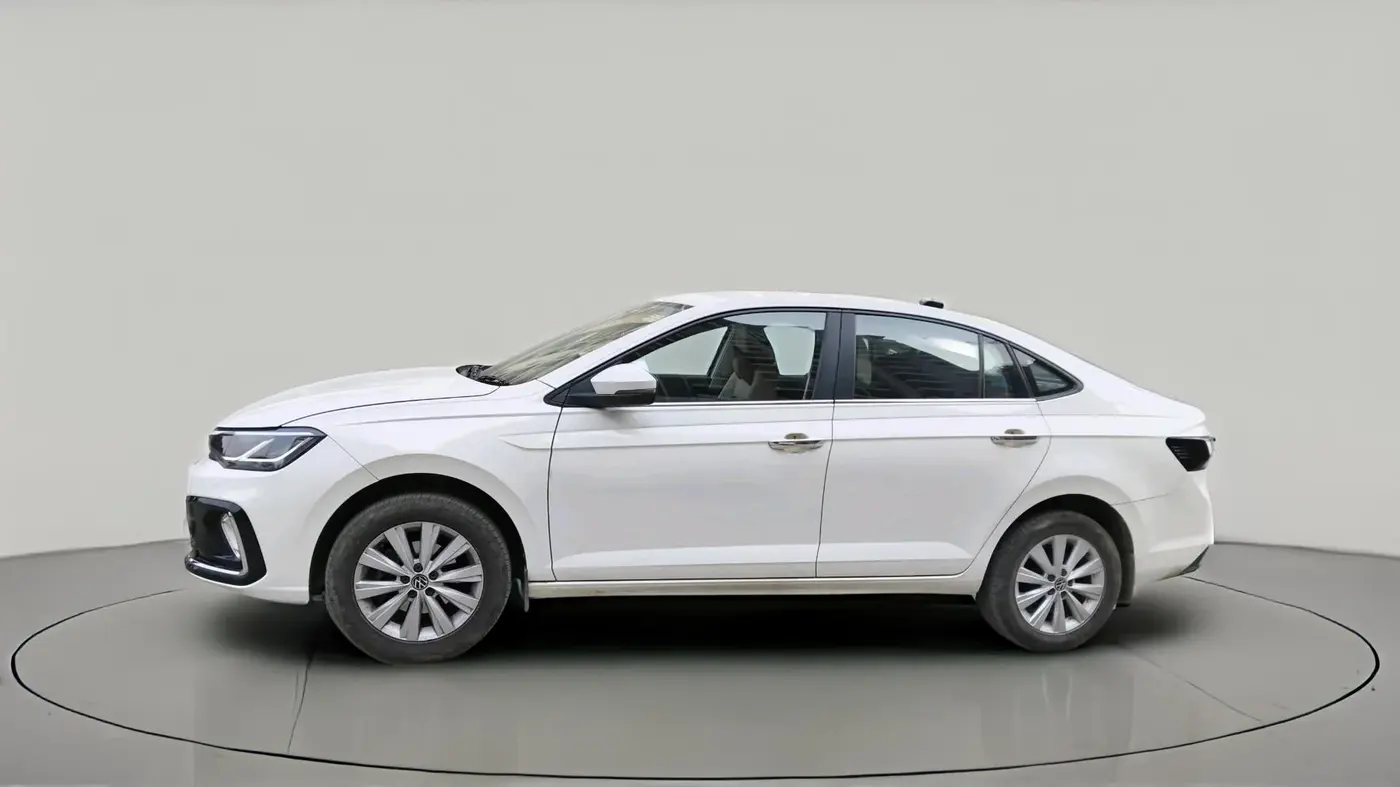 2022 Volkswagen VIRTUS HIGHLINE TSI 1.0 MT, Petrol, Manual, 29,166 km, exterior