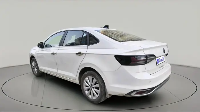2022 Volkswagen VIRTUS HIGHLINE TSI 1.0 MT, Petrol, Manual, 29,166 km, exterior