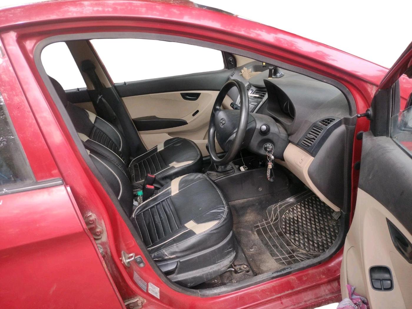 2014 Hyundai Eon MAGNA +, Petrol, Manual, 86,592 km, interior