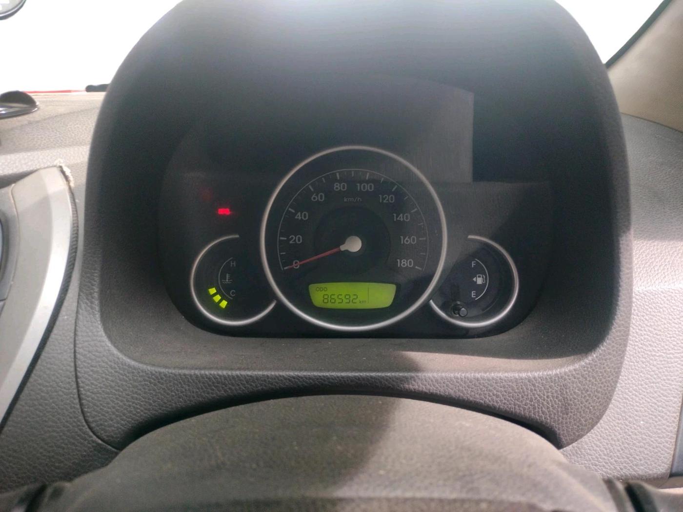 2014 Hyundai Eon MAGNA +, Petrol, Manual, 86,592 km, interior