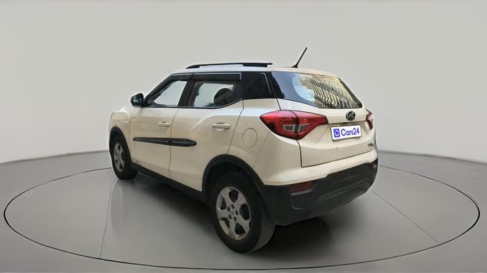 2022 Mahindra XUV300 W6 1.5 Sunroof Diesel, Diesel, Manual, 92,844 km, exterior