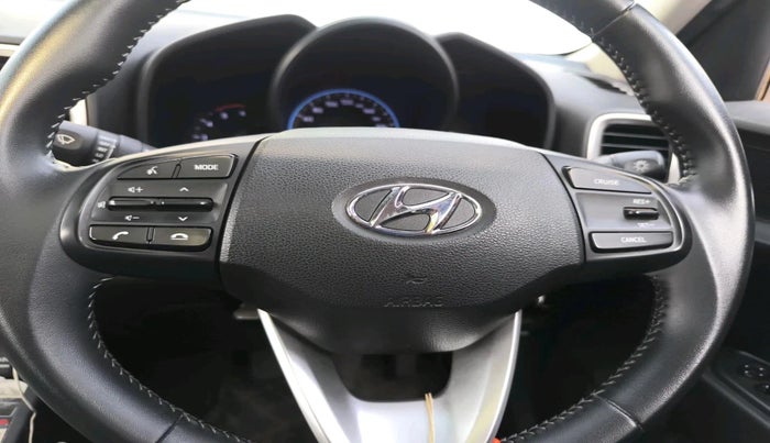 2019 Hyundai VENUE SX 1.4 CRDI, Diesel, Manual, 64,838 km, interior
