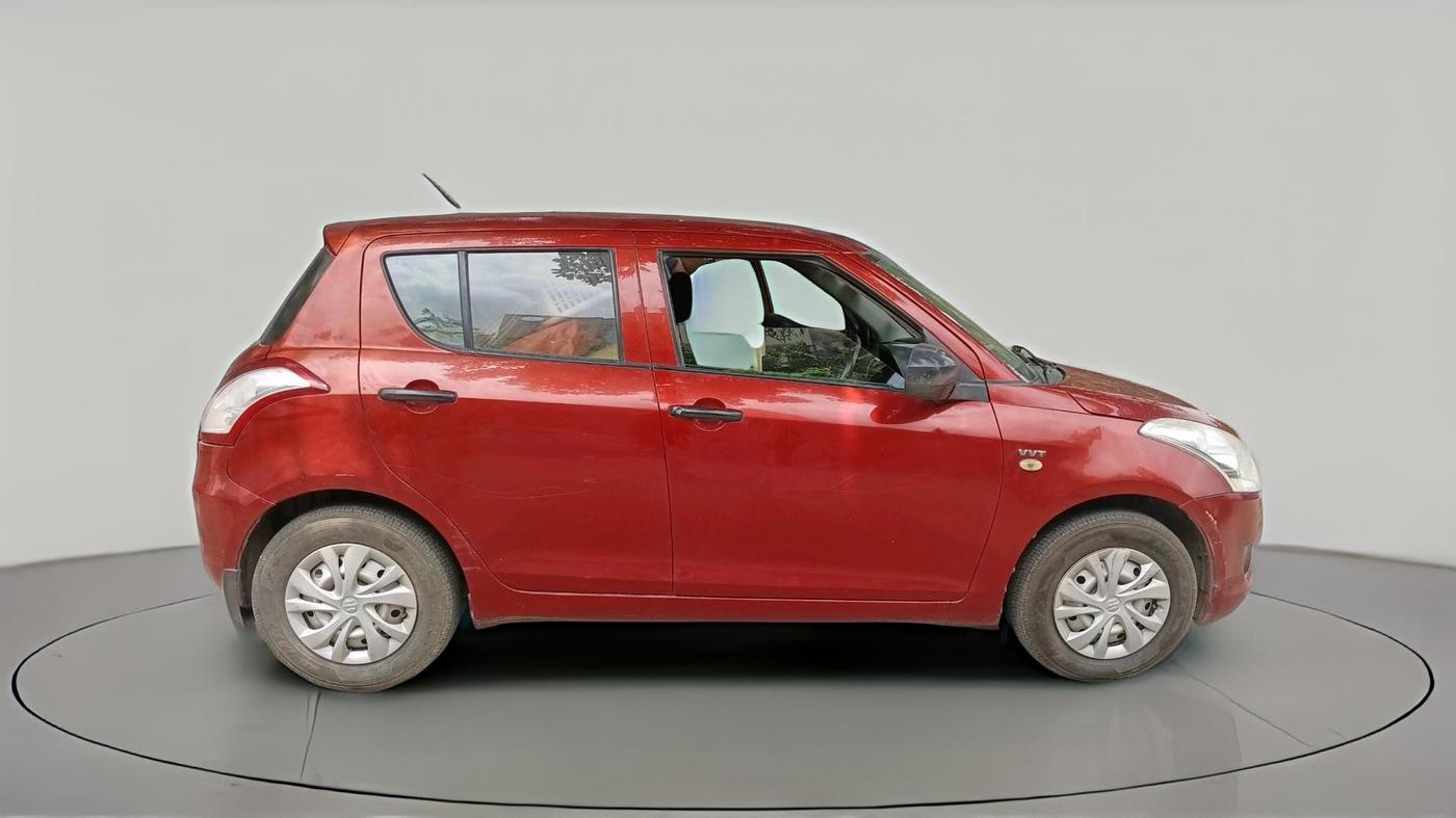 2013 Maruti Swift LXI, Petrol, Manual, 61,055 km, exterior