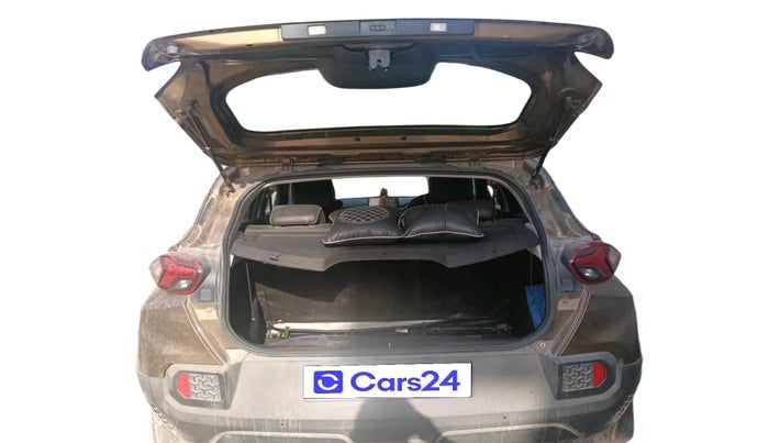 2022 Tata PUNCH CREATIVE  1.2 RTN DUAL TONE, Petrol, Manual, 63,068 km, exterior