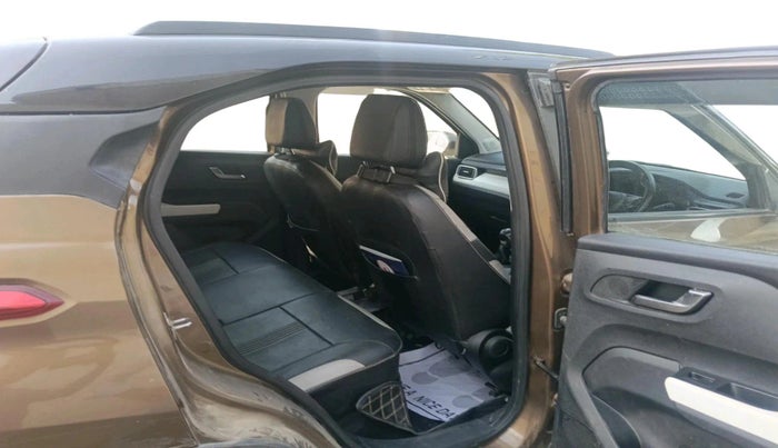 2022 Tata PUNCH CREATIVE  1.2 RTN DUAL TONE, Petrol, Manual, 63,068 km, interior