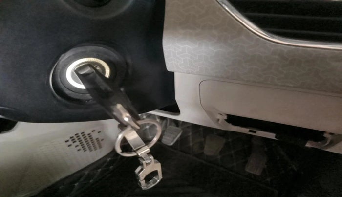 2020 Tata NEXON XZ PETROL, Petrol, Manual, 23,648 km, interior