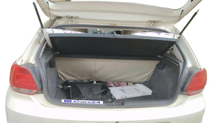 2016 Volkswagen Polo TRENDLINE 1.2L PETROL, Petrol, Manual, 81,191 km, exterior