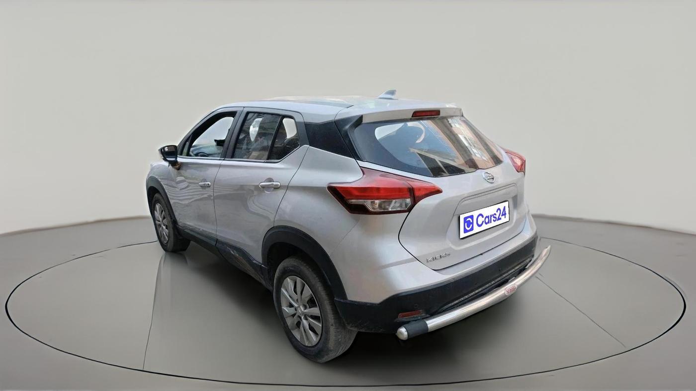 2019 Nissan Kicks XL 1.5, Petrol, Manual, 61,980 km, exterior