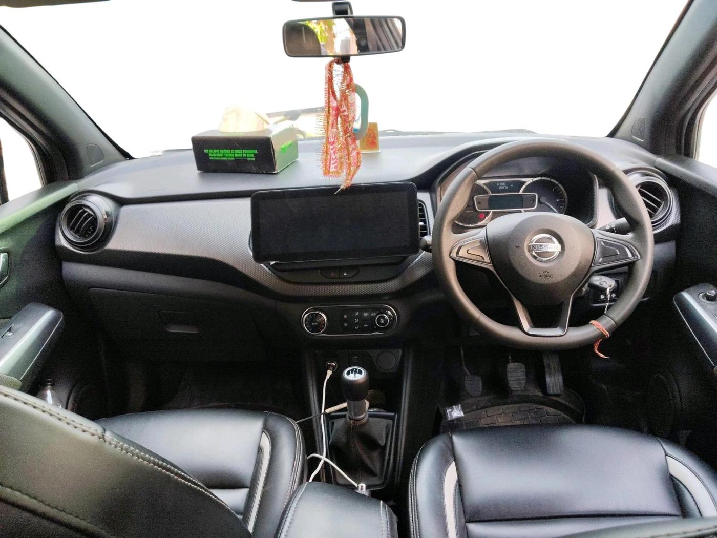 2019 Nissan Kicks XL 1.5, Petrol, Manual, 61,980 km, interior