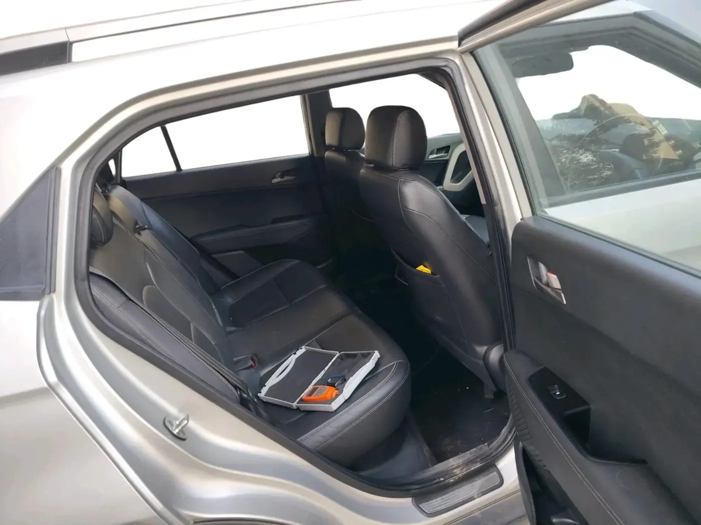 2016 Hyundai Creta SX (O) 1.6 DIESEL, Diesel, Manual, 1,01,417 km, interior