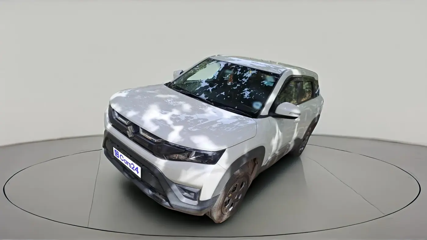 2025 Maruti BREZZA LXI S- CNG, CNG, Manual, 9,590 km, exterior