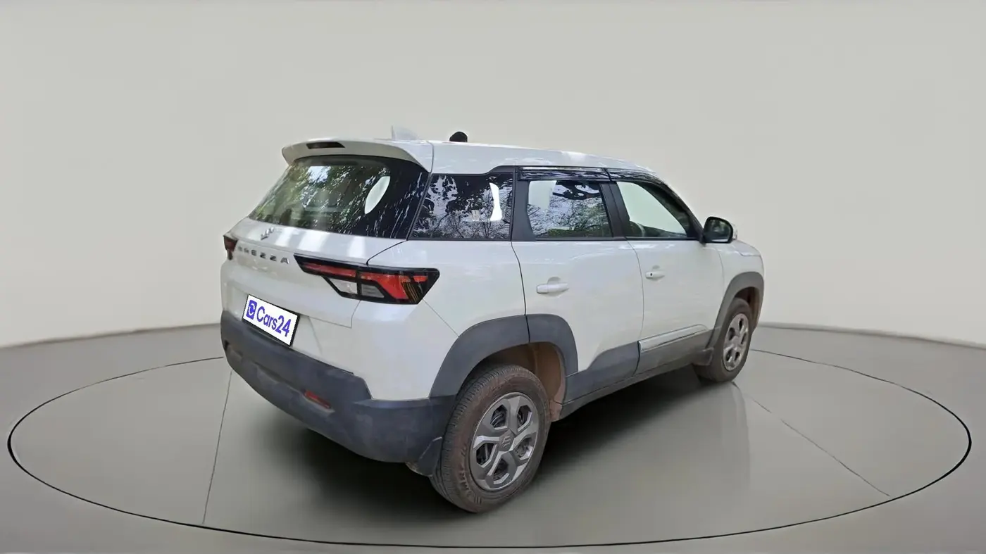 2025 Maruti BREZZA LXI S- CNG, CNG, Manual, 9,590 km, exterior