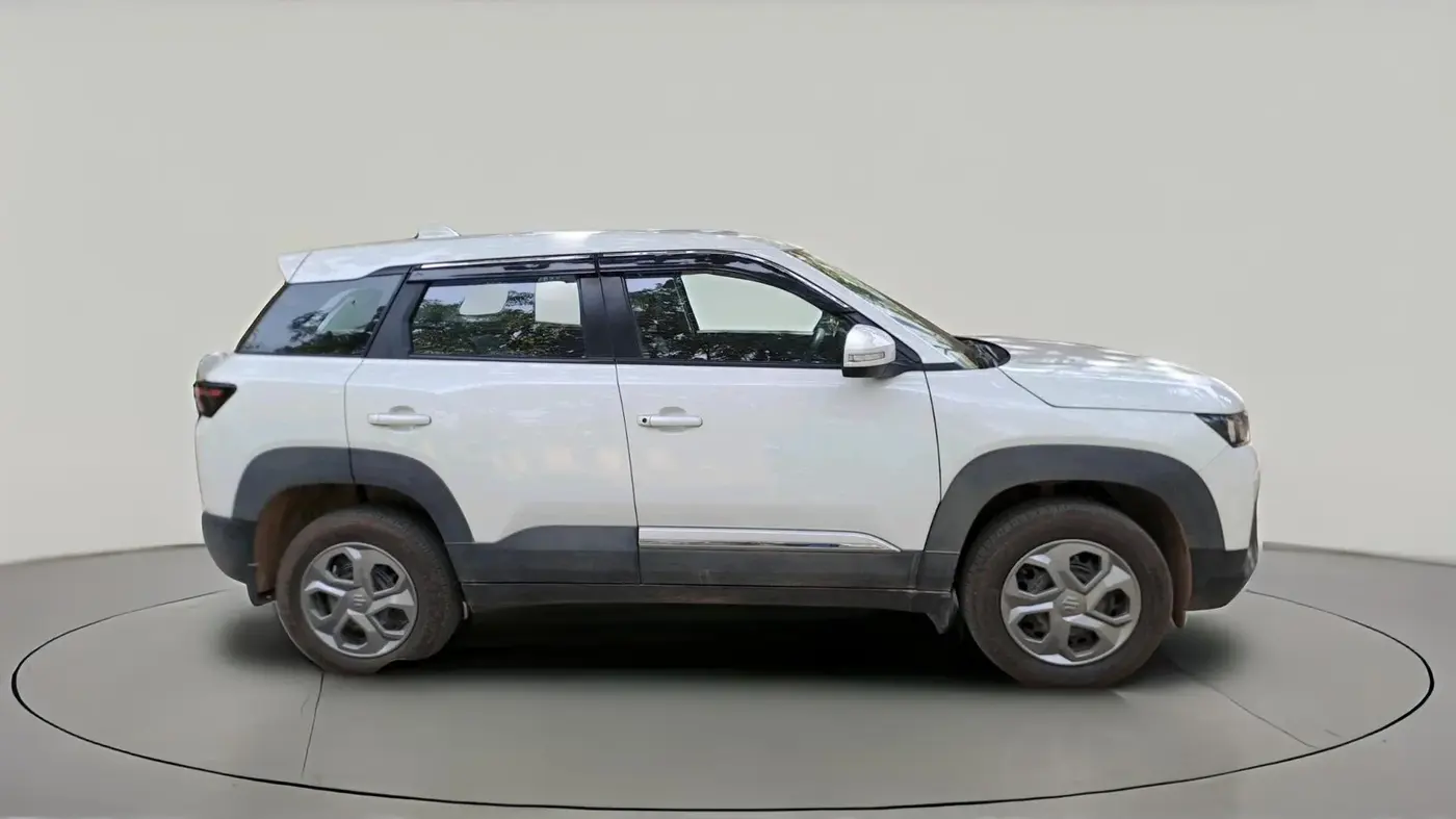 2025 Maruti BREZZA LXI S- CNG, CNG, Manual, 9,590 km, exterior