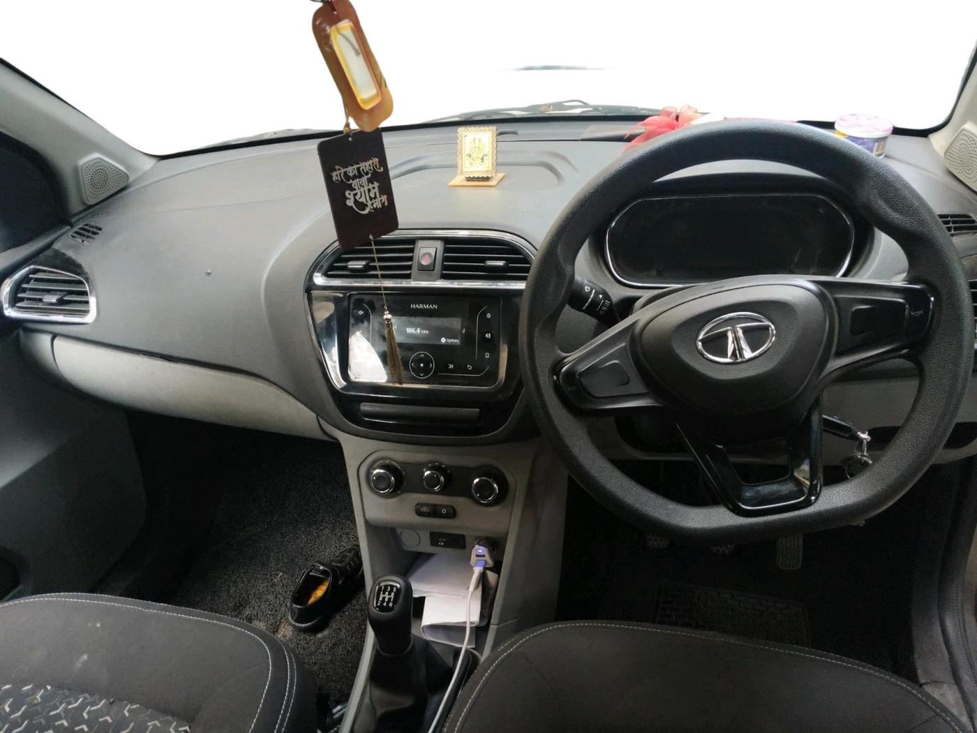2020 Tata Tiago XT PETROL, Petrol, Manual, 57,071 km, interior