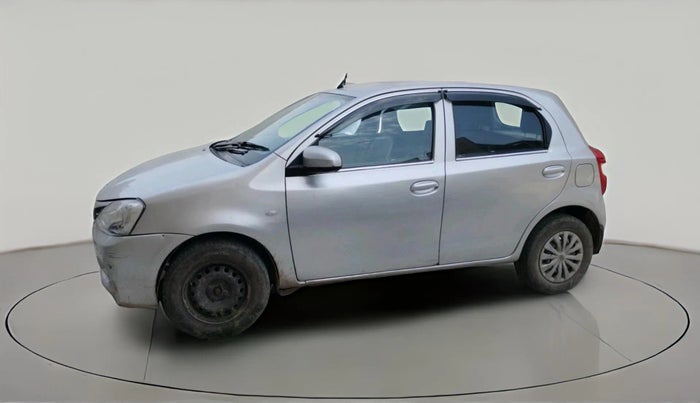 2015 Toyota Etios Liva G, Petrol, Manual, 99,742 km, exterior