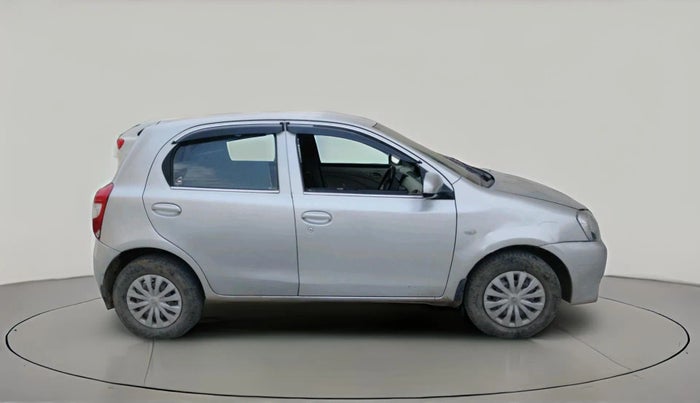 2015 Toyota Etios Liva G, Petrol, Manual, 99,742 km, exterior