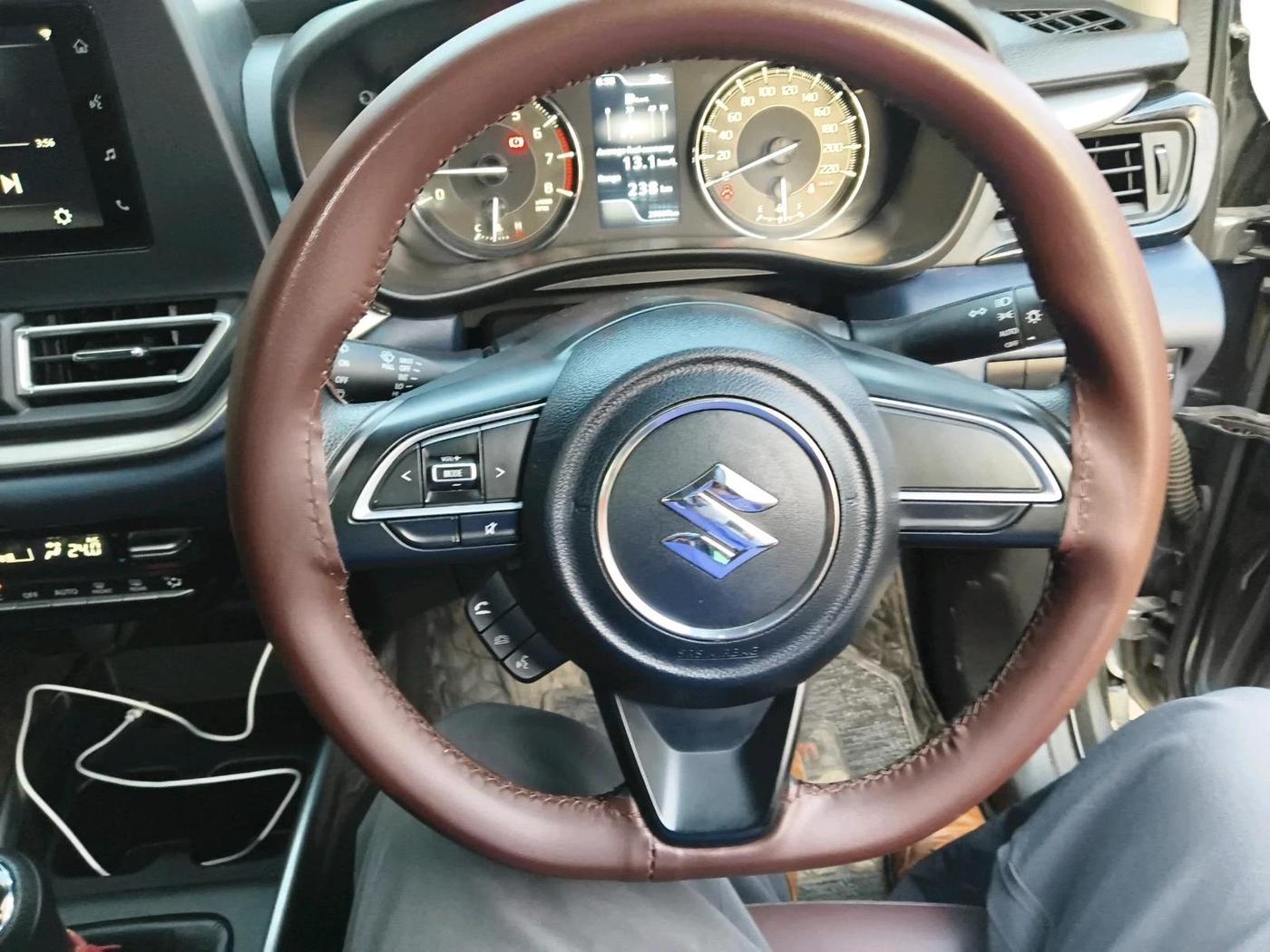 2023 Maruti Baleno ZETA PETROL 1.2, Petrol, Manual, 25,537 km, interior