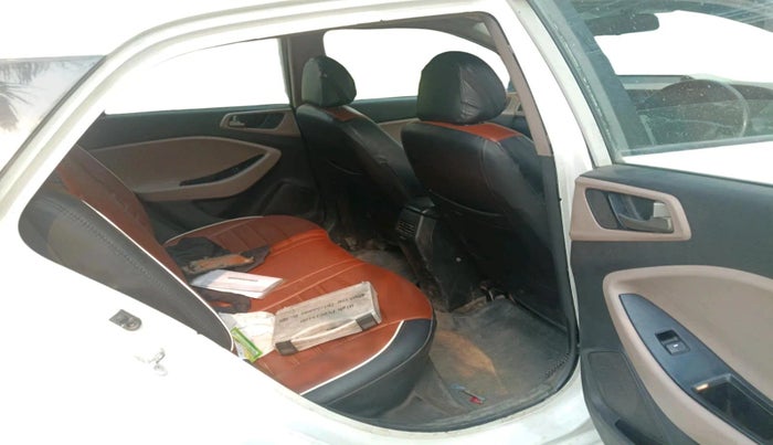 2016 Hyundai Elite i20 SPORTZ 1.4 CRDI, Diesel, Manual, 1,79,547 km, interior