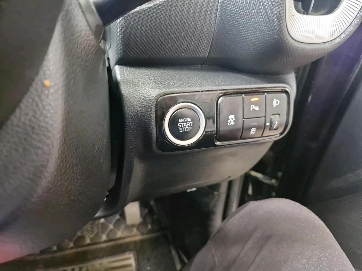 2024 KIA SONET HTK PLUS 1.0 TURBO PETROL IMT, Petrol, Manual, 35,016 km, interior