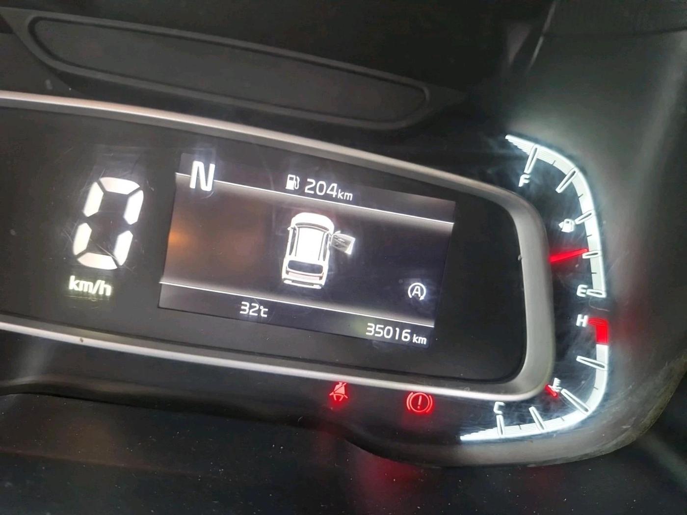 2024 KIA SONET HTK PLUS 1.0 TURBO PETROL IMT, Petrol, Manual, 35,016 km, interior