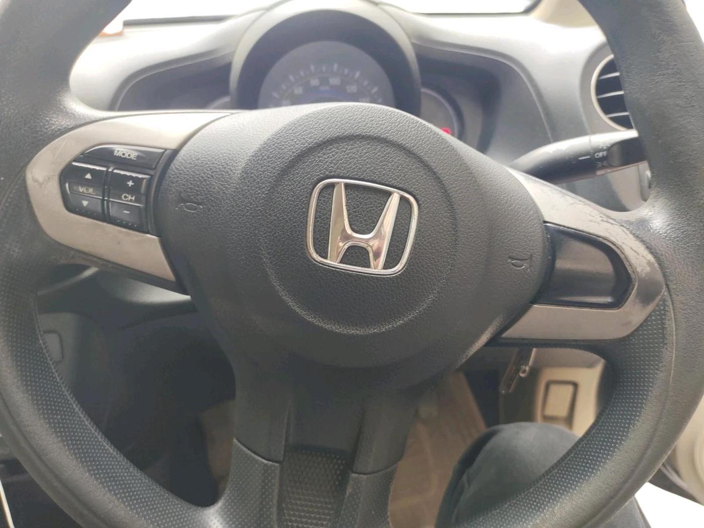 2015 Honda Amaze 1.5L I-DTEC S, Diesel, Manual, 89,692 km, interior