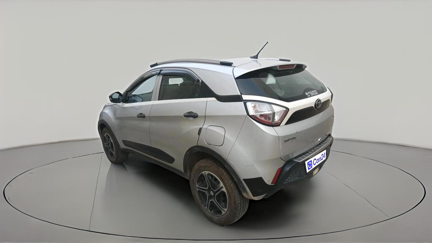 2018 Tata NEXON XM PETROL, Petrol, Manual, 1,29,468 km, exterior