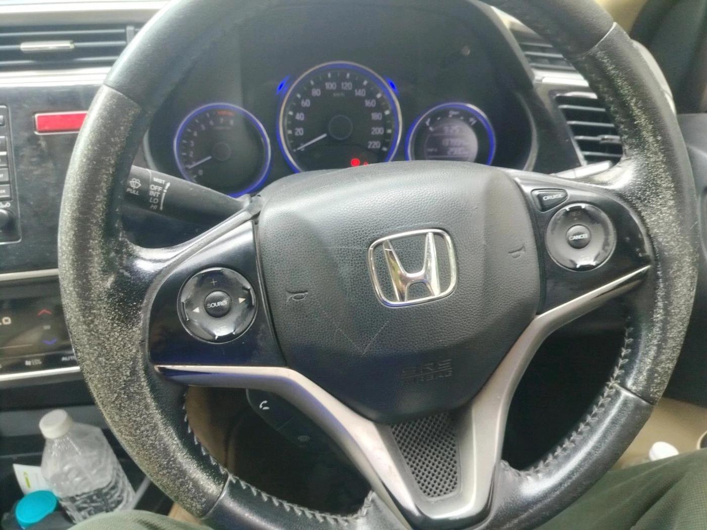 2015 Honda City 1.5L I-VTEC VX (O) MT, Petrol, Manual, 1,37,994 km, interior