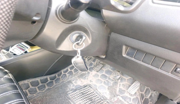 2022 Maruti Swift LXI, Petrol, Manual, 43,986 km, interior