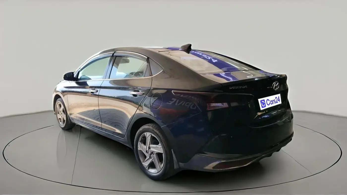 2021 Hyundai Verna SX 1.5 VTVT, Petrol, Manual, 74,137 km, exterior