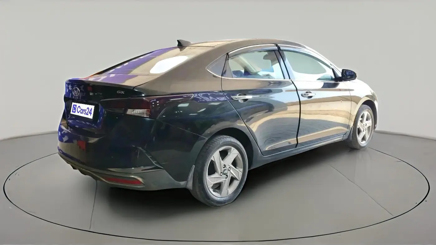 2021 Hyundai Verna SX 1.5 VTVT, Petrol, Manual, 74,137 km, exterior