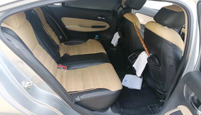 2020 Honda City 1.5L I-VTEC V CVT 5TH GEN, Petrol, Automatic, 1,06,209 km, interior