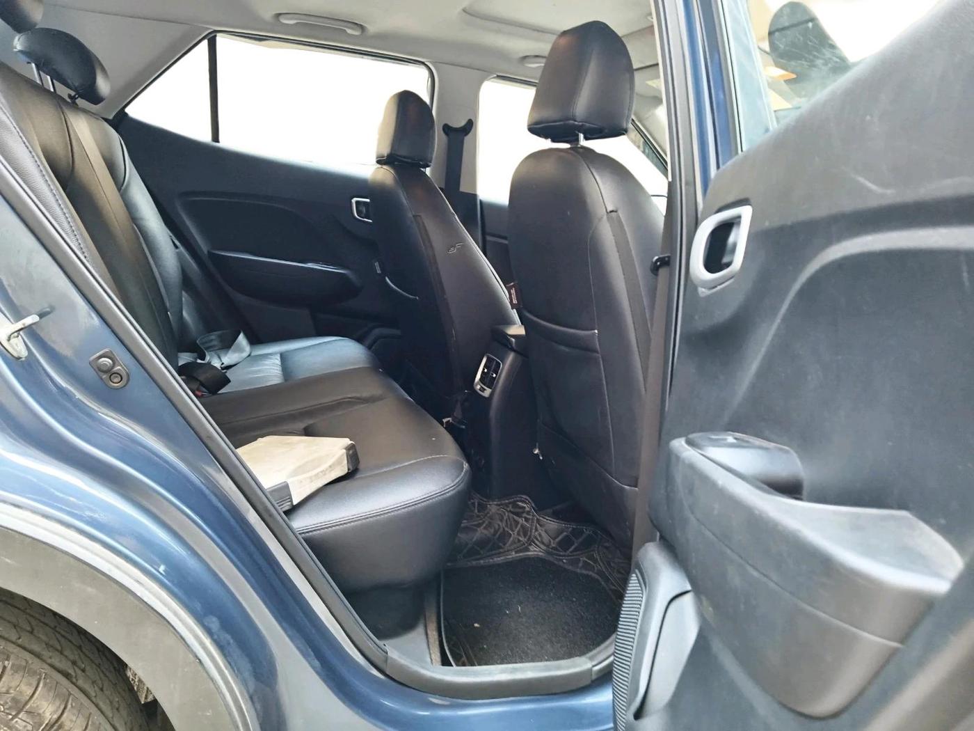 2021 Hyundai VENUE SX 1.0 TURBO IMT, Petrol, Manual, 80,924 km, interior