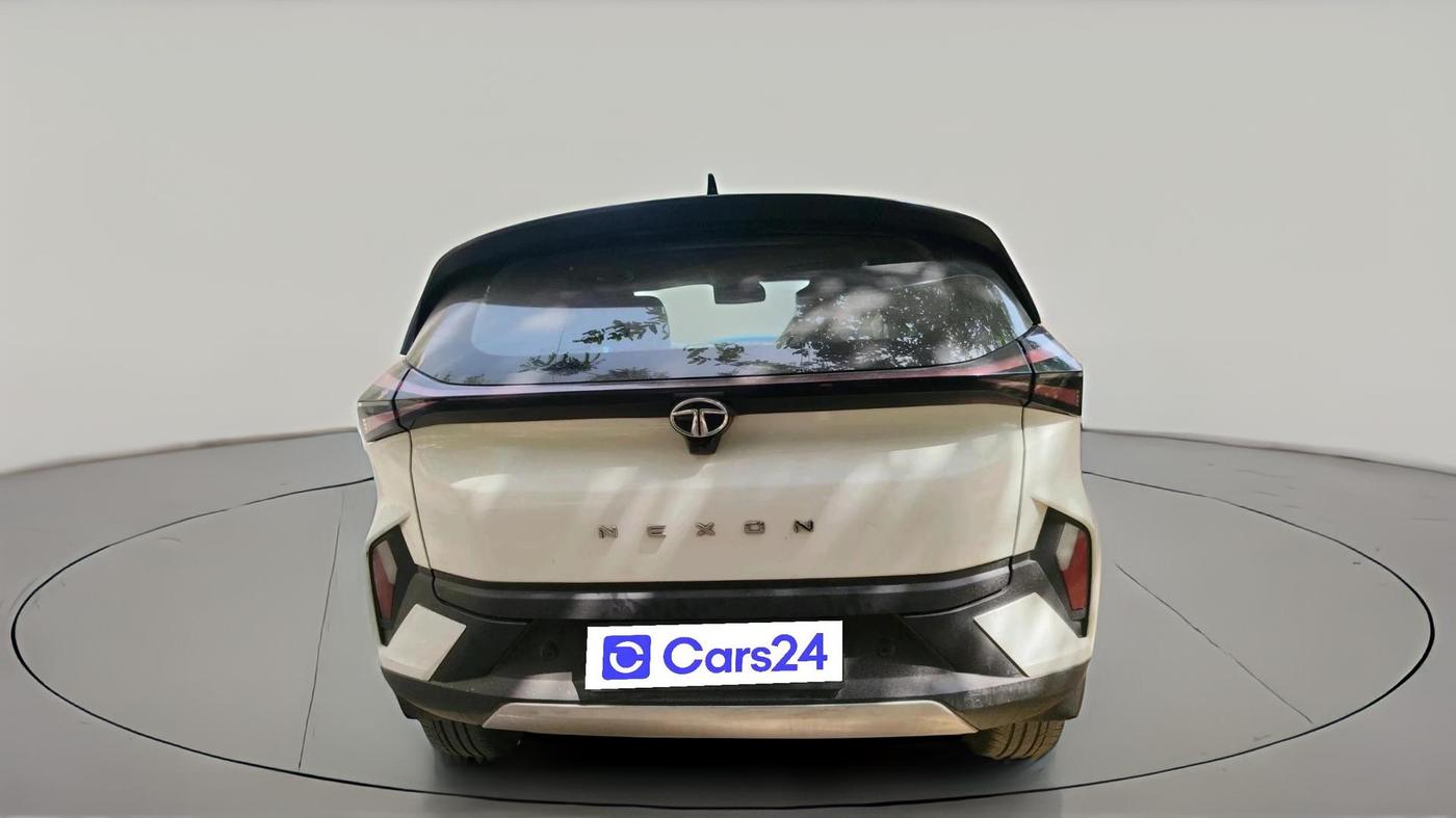 2023 Tata NEXON FEARLESS PLUS 1.2 REVOTRON 7 DCA DT, Petrol, Automatic, 56,929 km, exterior