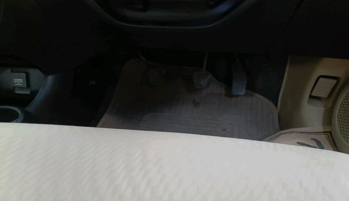 2015 Honda Amaze 1.2L I-VTEC S, Petrol, Manual, 70,175 km, interior