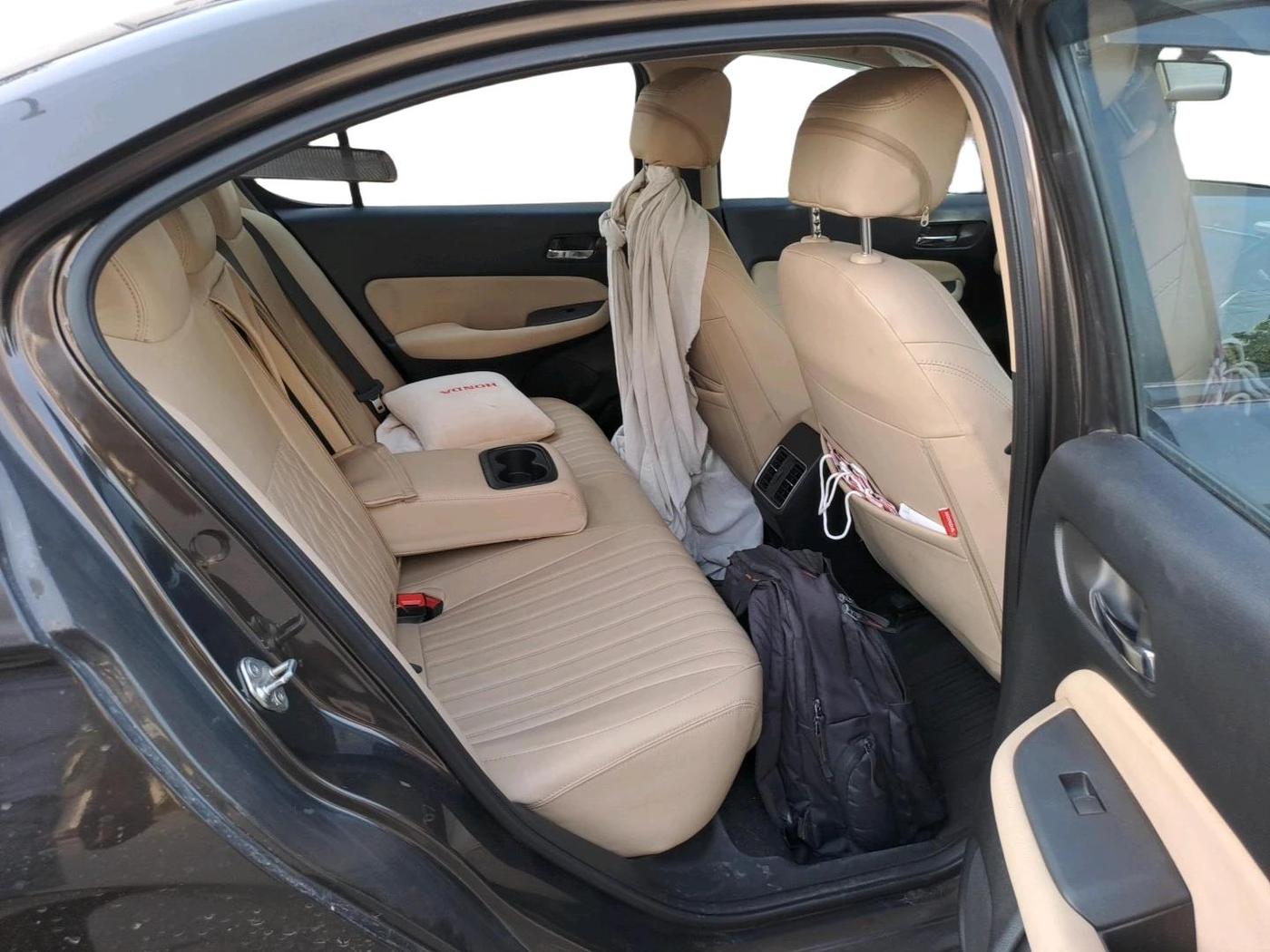2022 Honda City 1.5L I-VTEC V MT 5TH GEN, Petrol, Manual, 77,051 km, interior