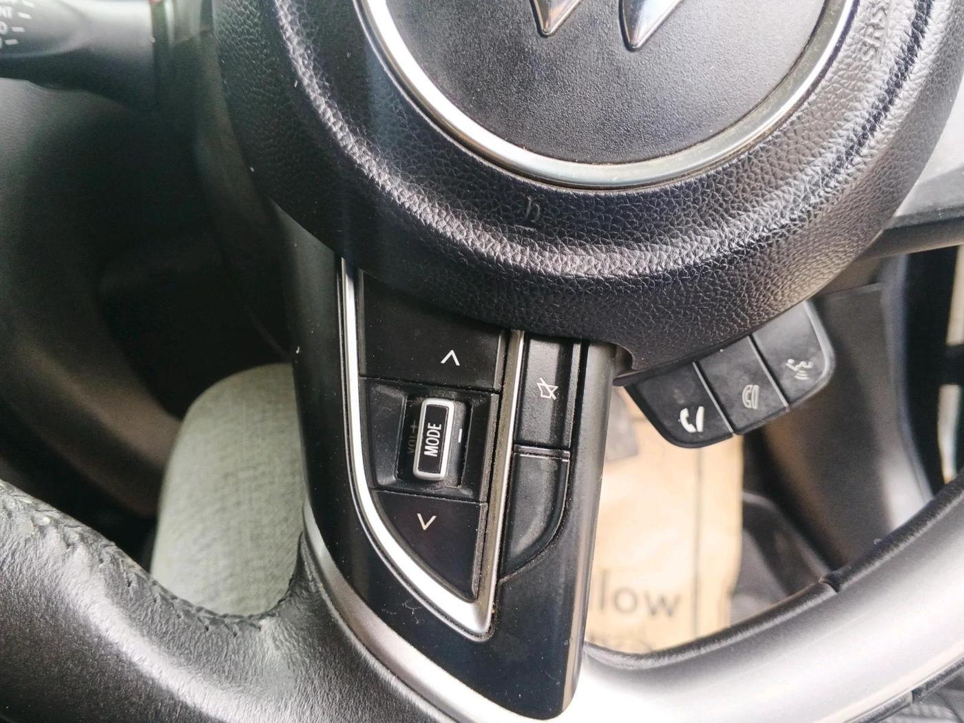 2023 Maruti Swift ZXI, Petrol, Manual, 43,645 km, interior
