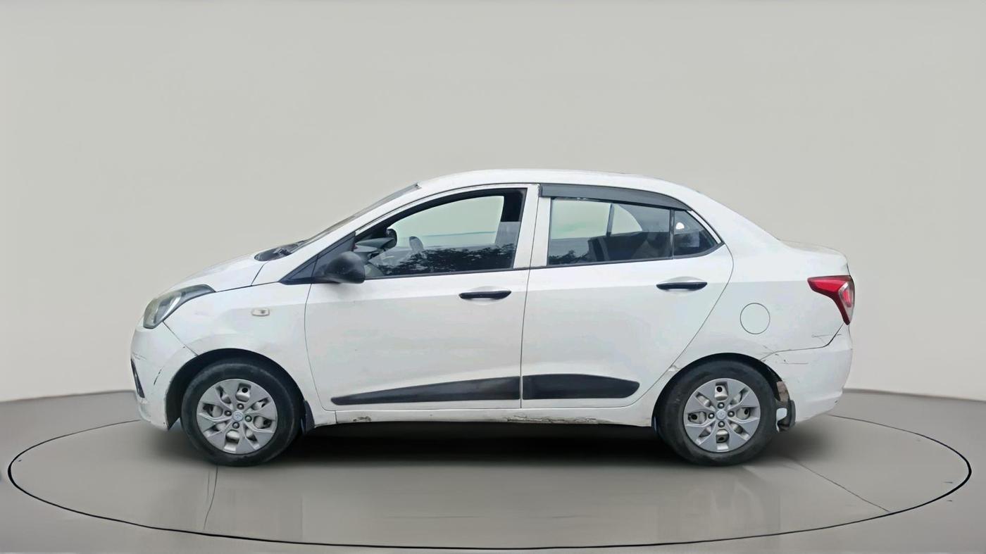2017 Hyundai XCENT PRIME T  VTVT PLUS  CNG, CNG, Manual, 1,00,977 km, exterior
