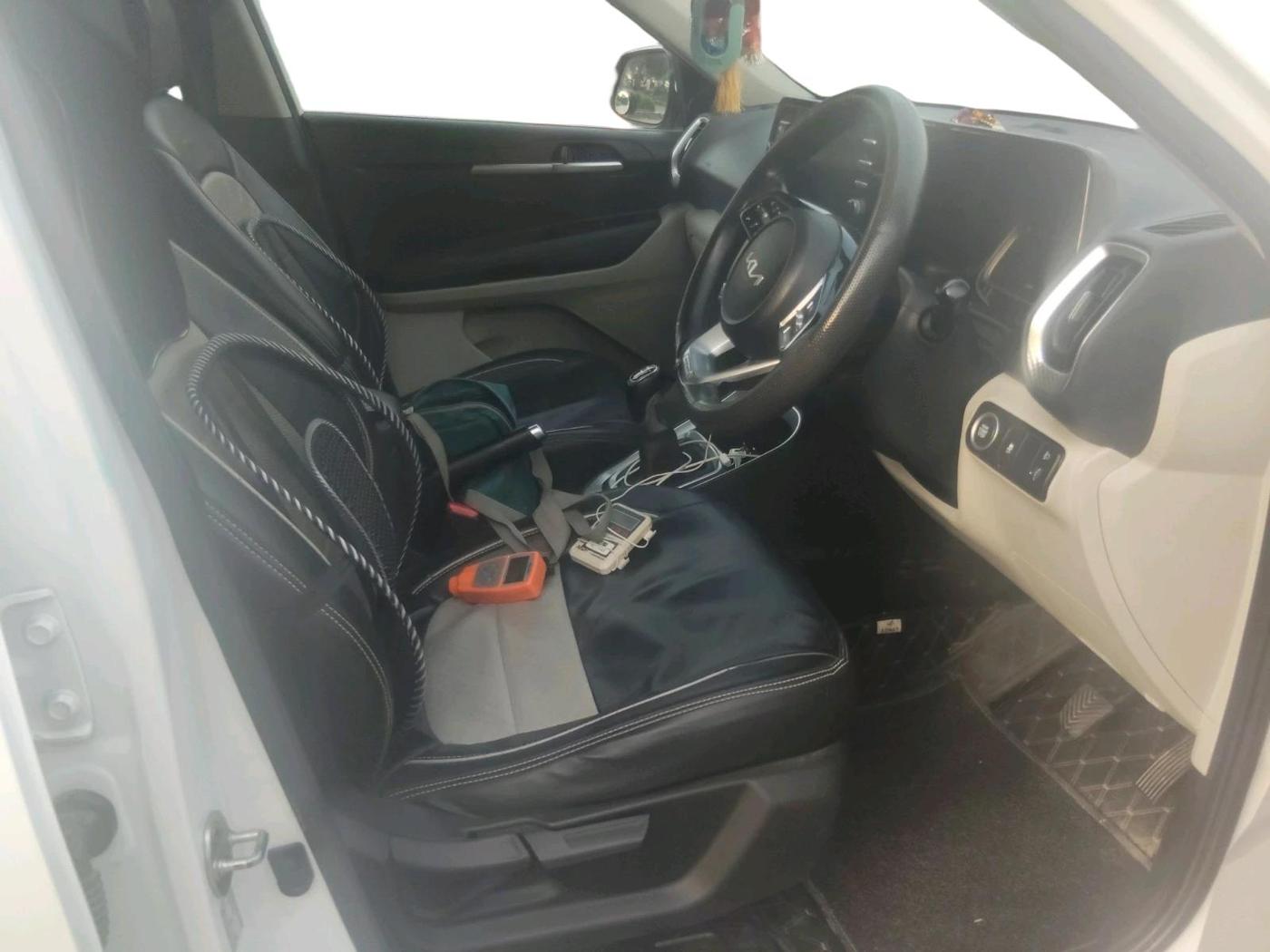 2022 KIA SONET HTX 1.0 IMT, Petrol, Manual, 53,485 km, interior