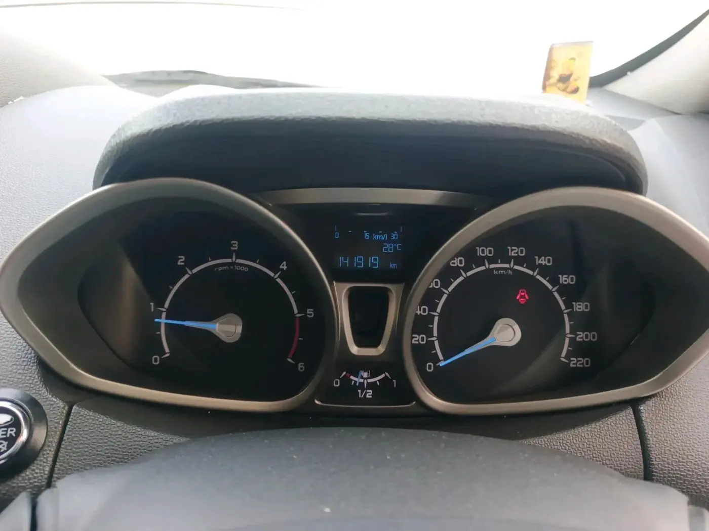 2017 Ford Ecosport TITANIUM 1.5L DIESEL, Diesel, Manual, 1,41,919 km, interior