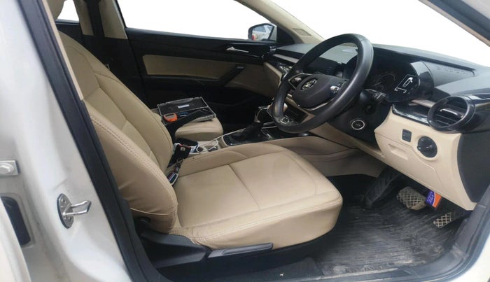 2023 Skoda SLAVIA AMBITION 1.5L TSI AT, Petrol, Automatic, 22,251 km, interior