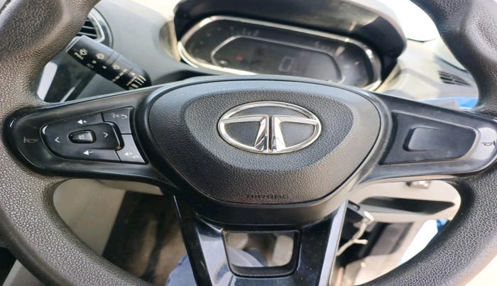 2020 Tata Tiago XZ PLUS PETROL, CNG, Manual, 46,744 km, interior