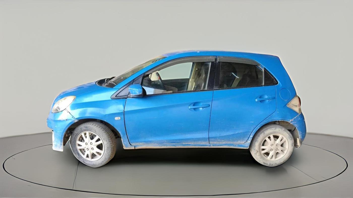 2012 Honda Brio V MT, Petrol, Manual, 1,05,776 km, exterior