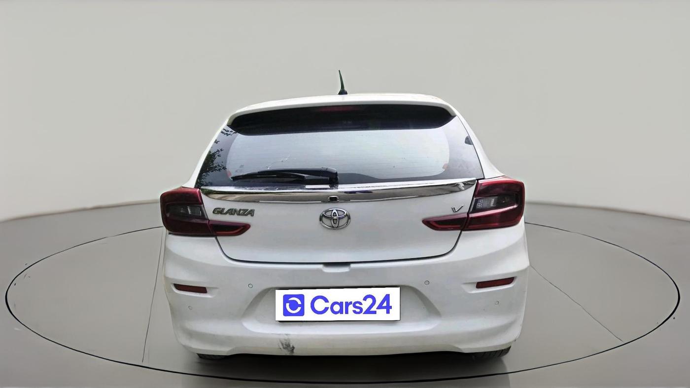 2022 Toyota Glanza V, Petrol, Manual, 44,400 km, exterior