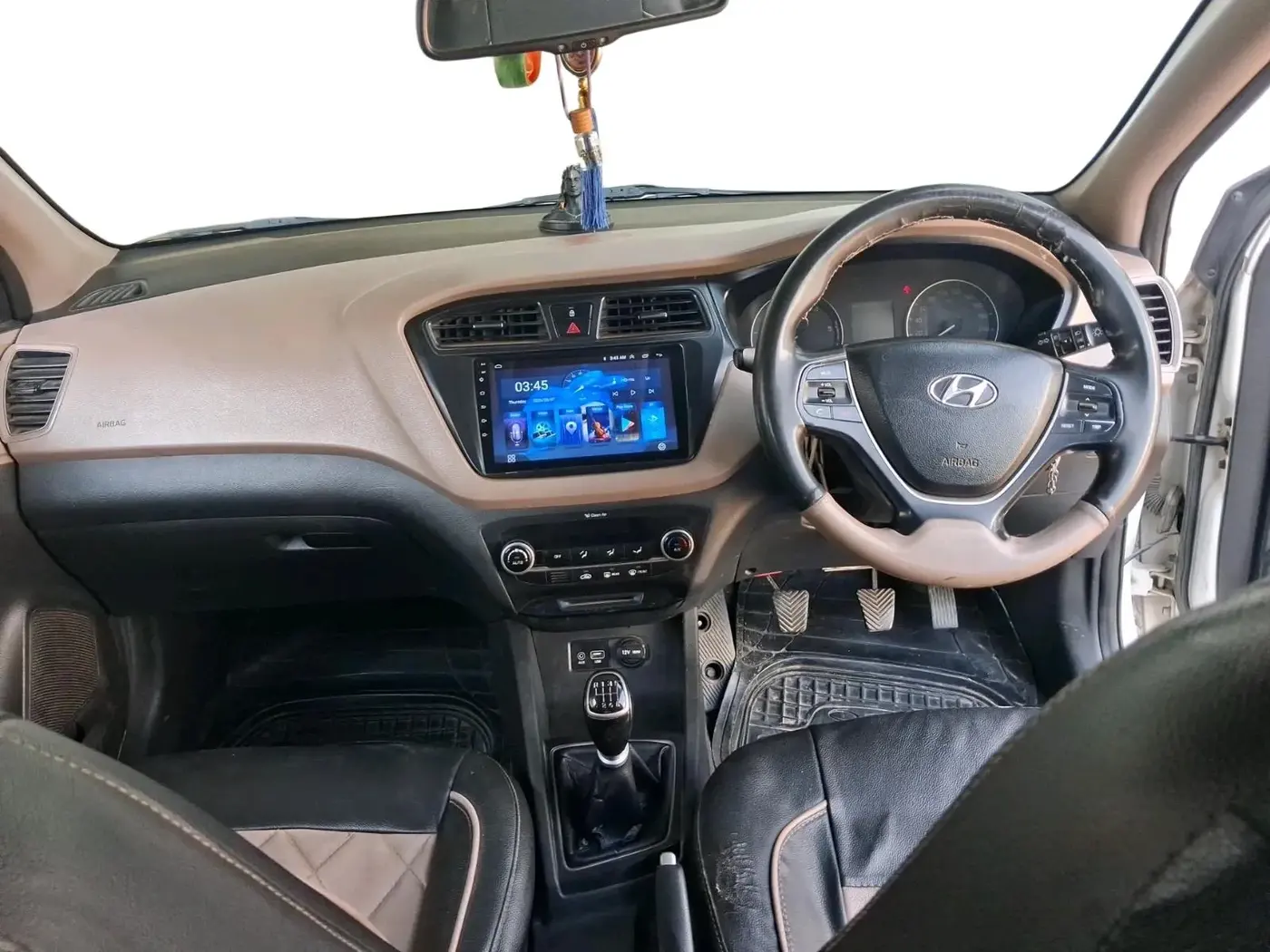 2017 Hyundai Elite i20 SPORTZ 1.4 CRDI, Diesel, Manual, 1,74,320 km, interior