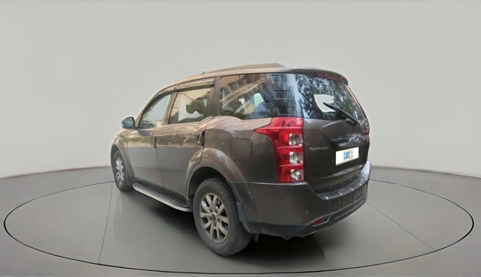 2017 Mahindra XUV500 W10 AT 1.99, Diesel, Automatic, 66,499 km, exterior
