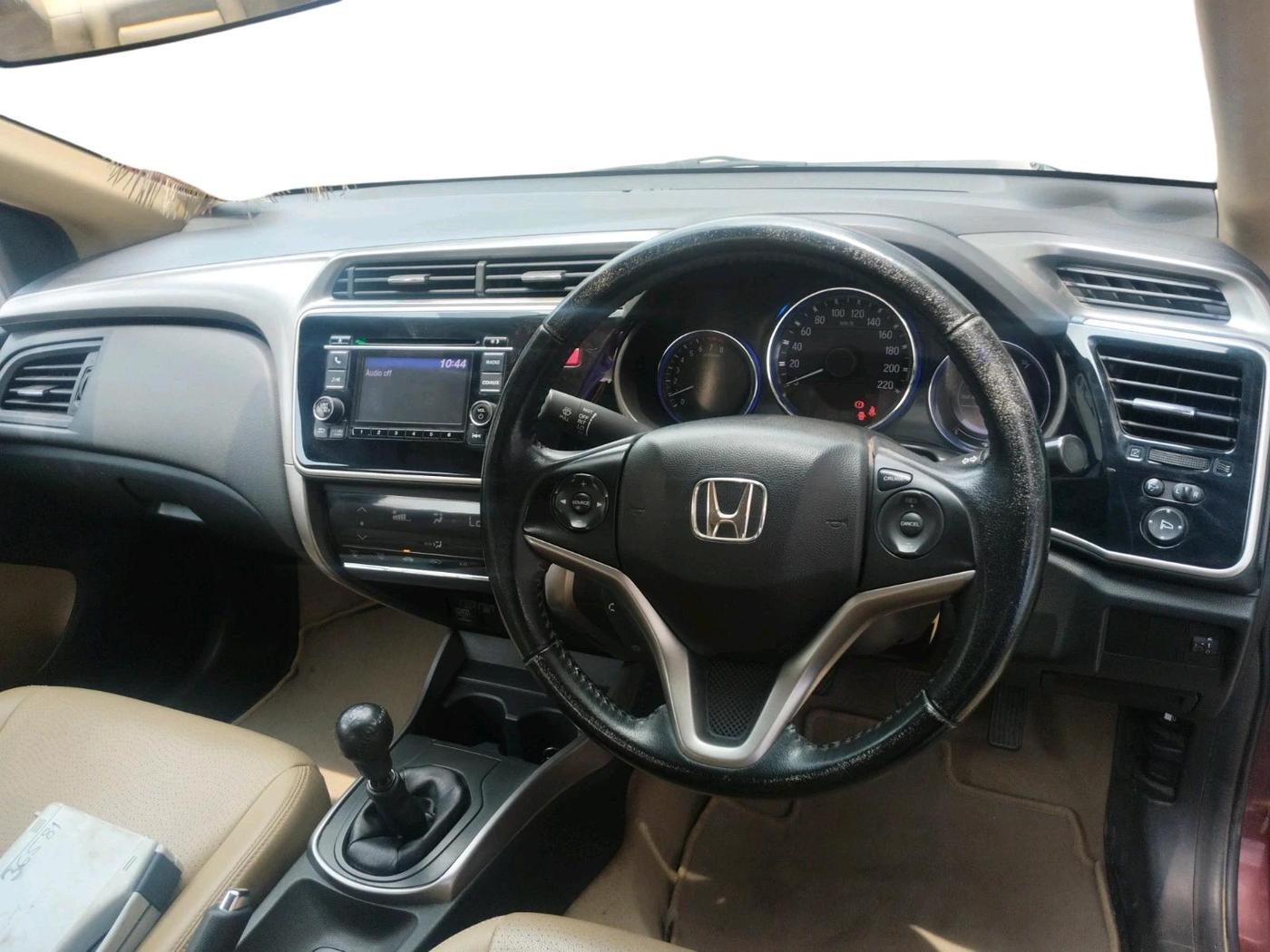2015 Honda City 1.5L I-VTEC V MT, Petrol, Manual, 36,103 km, interior