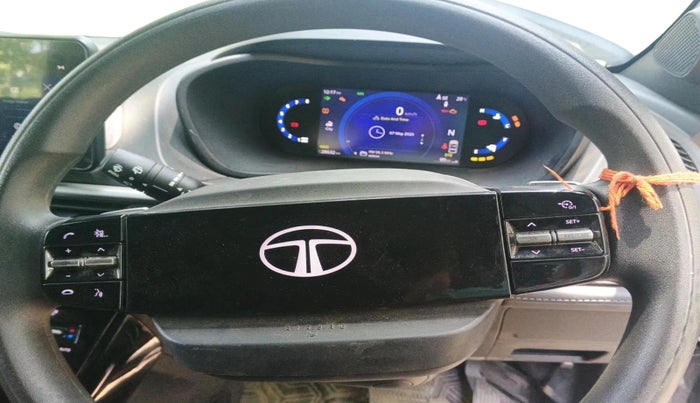 2024 Tata NEXON CREATIVE PLUS 1.2 REVOTRON 6 AMT DT, Petrol, Automatic, 28,632 km, interior
