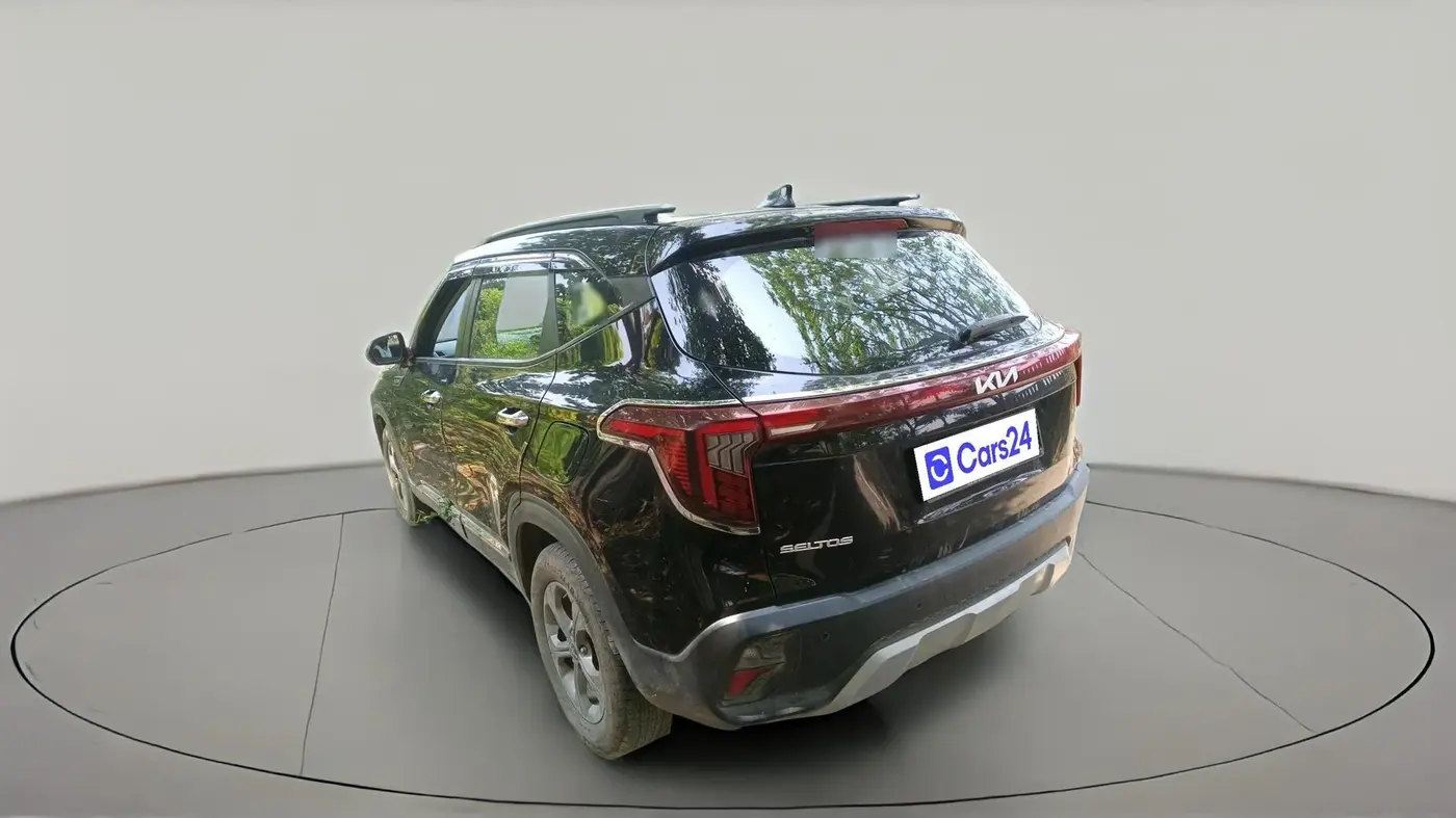 2024 KIA SELTOS  HTK PLUS 1.5 PETROL MT, Petrol, Manual, 32,651 km, exterior