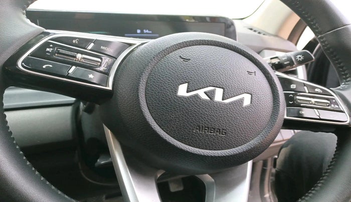 2024 KIA SELTOS  HTK PLUS 1.5 PETROL MT, Petrol, Manual, 32,651 km, interior